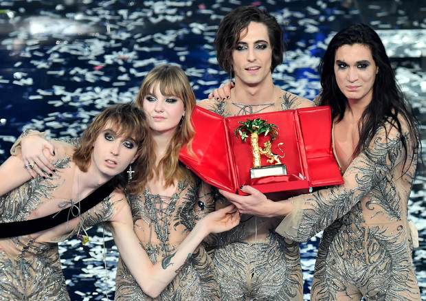 Il rock trionfa all’Ariston, i Maneskin vincono il Festival di Sanremo 2021