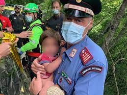 Ritrovato il bimbo di due anni scomparso nei boschi del Mugello
