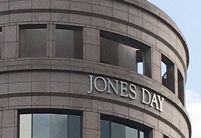 Riconoscimento per Project Lesvos di Jones Day da Fondazione Sodalitas e Rete delle università per lo Sviluppo Sostenibile