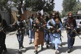 Afghanistan, torna l’orrore dei Talebani, ma la resistenza si organizza nella valle del Panshir