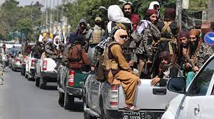 Afghanistan: Poliziotta uccisa dai talebani. È ‘rischio guerra civile’
