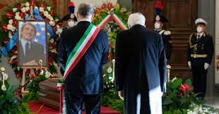 Sassoli nel ricordo dei figli: “Buona strada papà”.