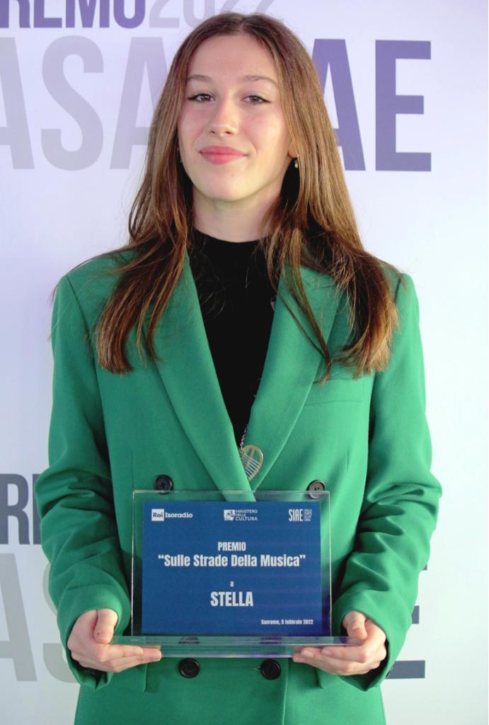 “Sulle Strade della Musica” a Sanremo. Premio a Stella, 15 anni, giovanissima cantautrice umbra.
