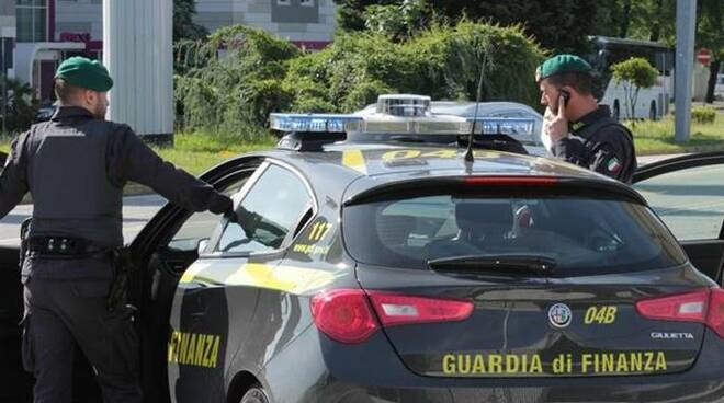 Rincari benzina: partono i controlli della Guardia di finanza