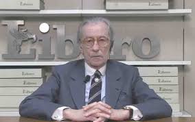 Vittorio Feltri si dimette dal Consiglio comunale di Milano