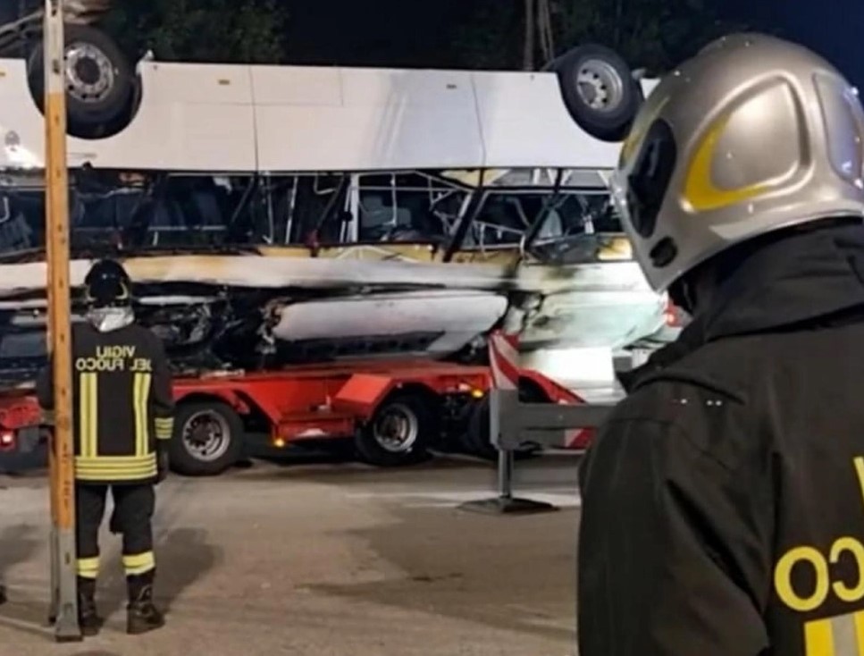 Incidente Mestre: polemiche sul guardrail usurato