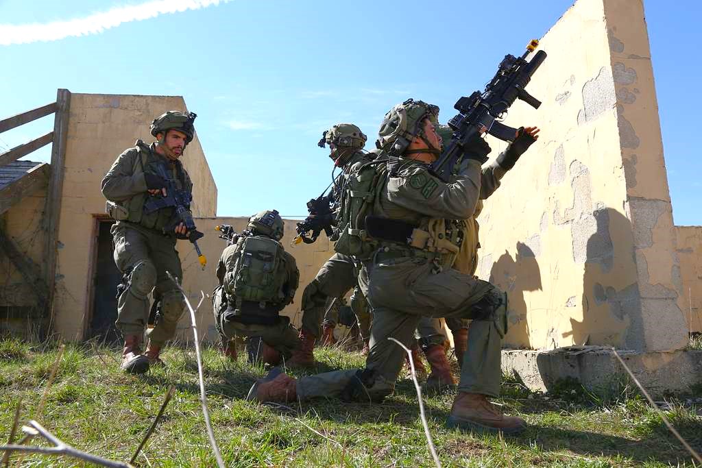 Conflitto Israele-Hamas: media siriani parlano di raid ad Aleppo e Damasco