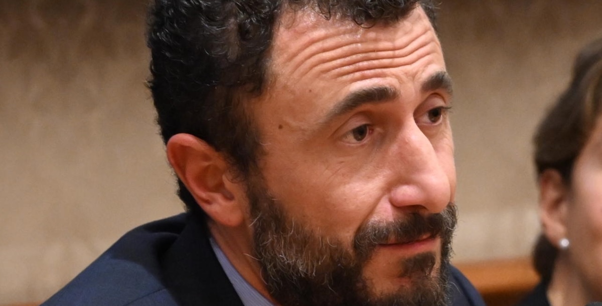 Capodanno: parte un colpo dalla pistola di Pozzolo. Il deputato “Non ho sparato io”
