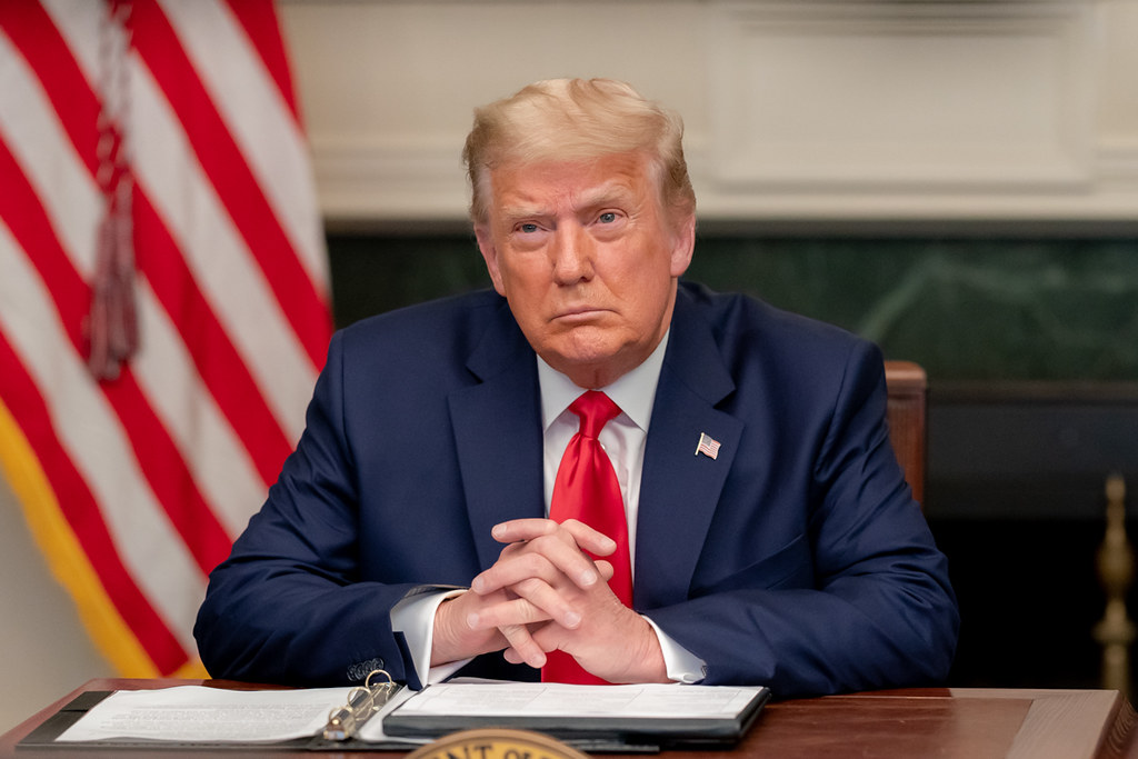 Trump alla Corte suprema: “Se mi escludete dalle primarie sarà il caos”