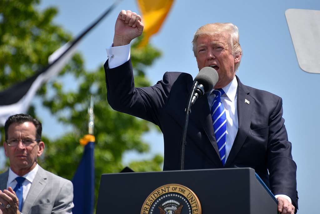 Primarie USA: Trump vince nel New Hampshire