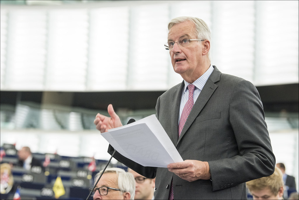 Francia: mozione di sfiducia. Cade il Governo Barnier