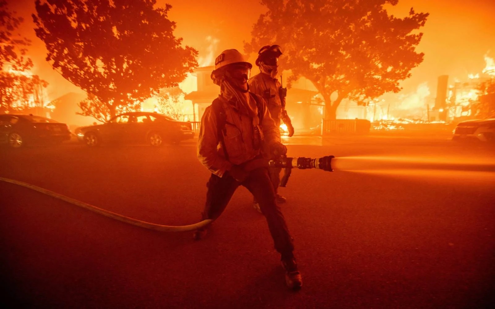 Incendio a Los Angeles: evacuate 137mila persone