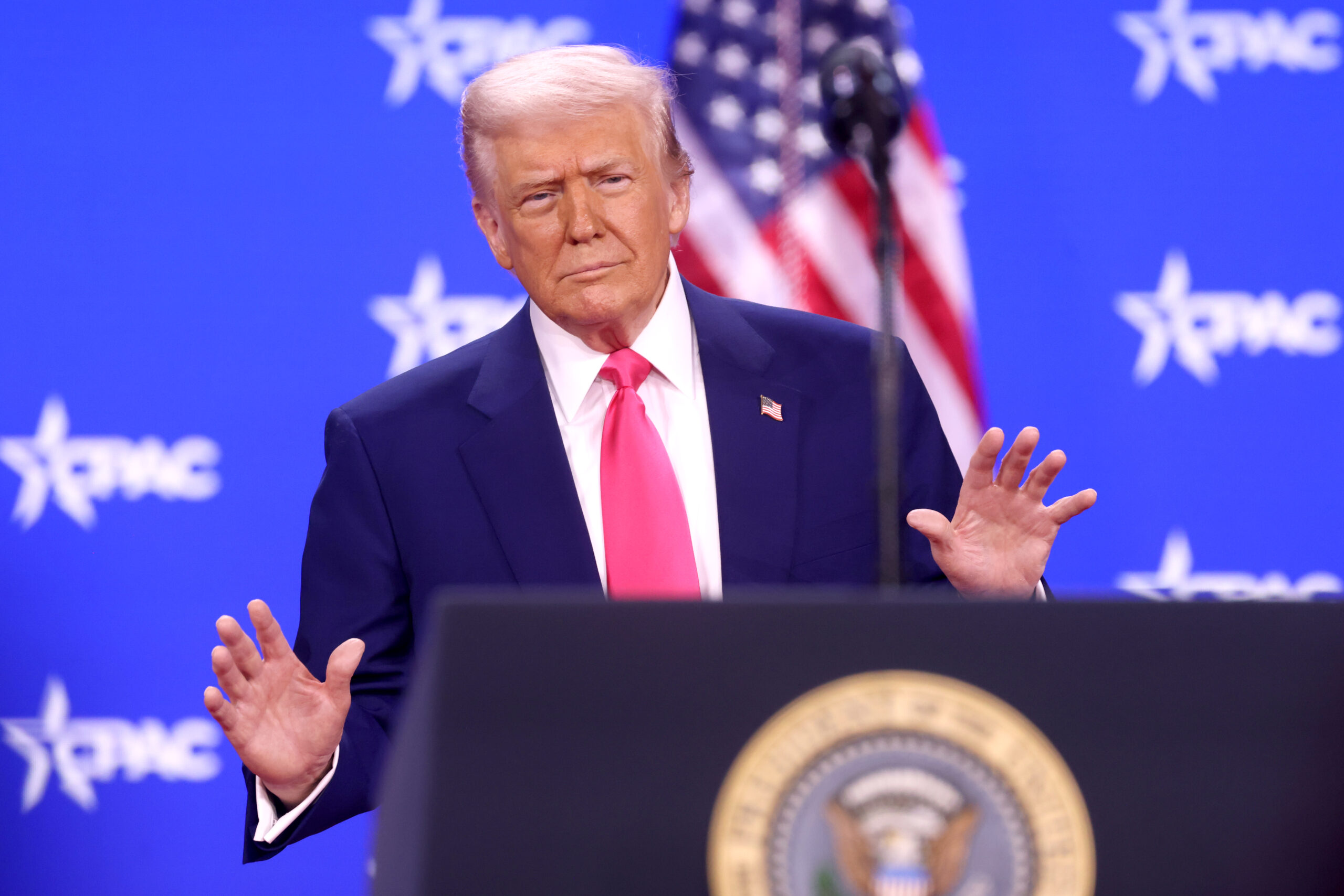 USA: Trump fa causa alla BCC per il montaggio di un suo discorso USA: Trump fa causa alla BCC per il montaggio di un suo discorso