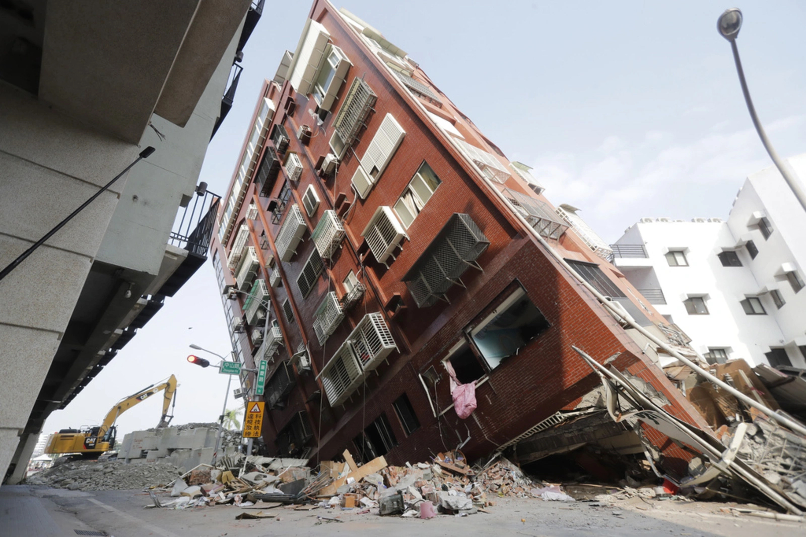 Myanmar: terremoto di magnitudo 7,7