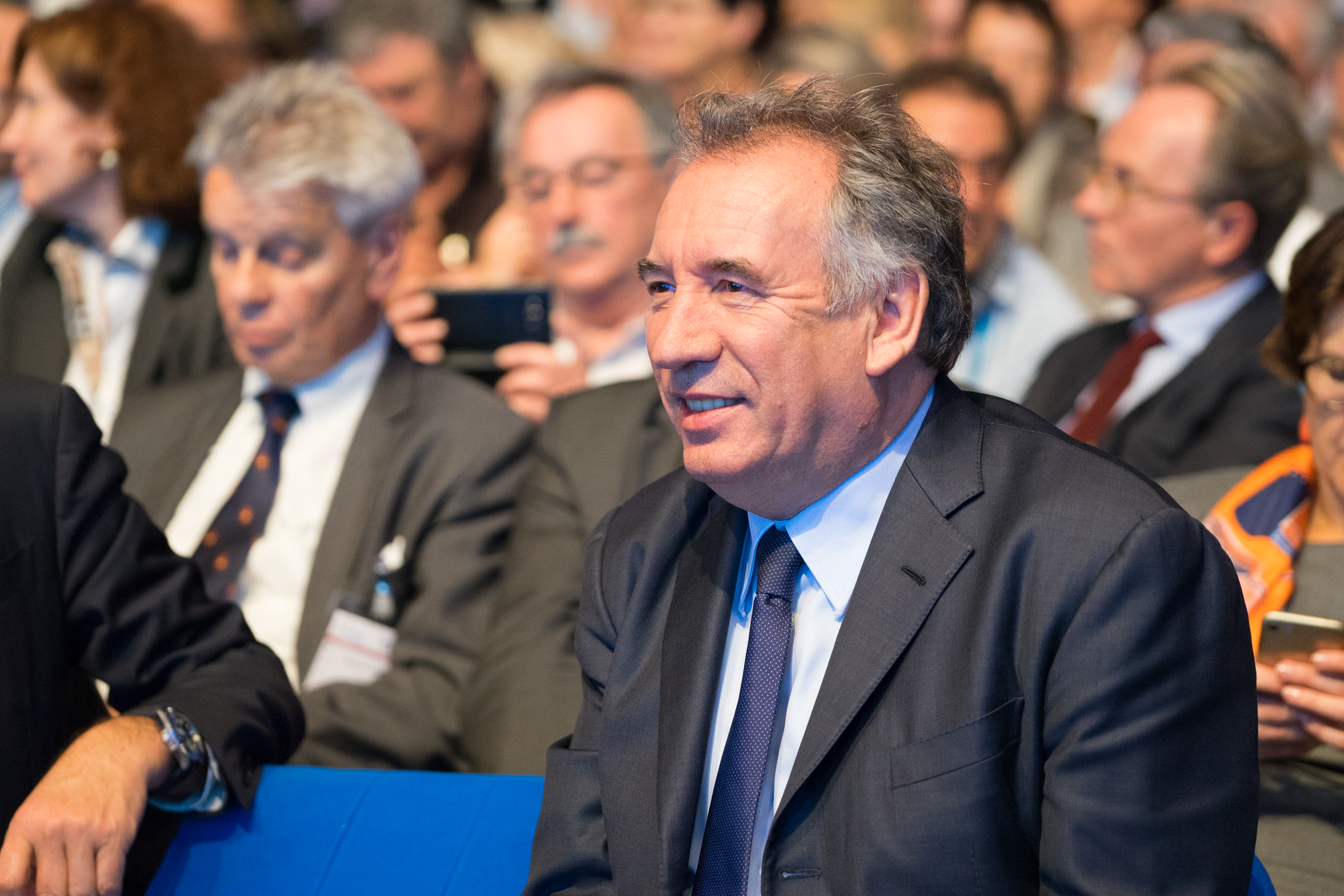 Francia: caduto il Governo di Francois Bayrou